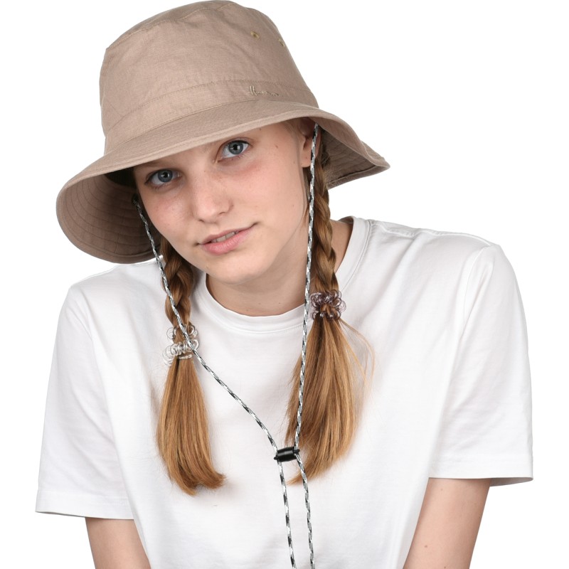 plain color sunhat with chinstrap