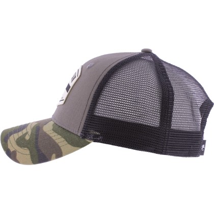 Trucker cap, camo visor, plastic closing "snapback"