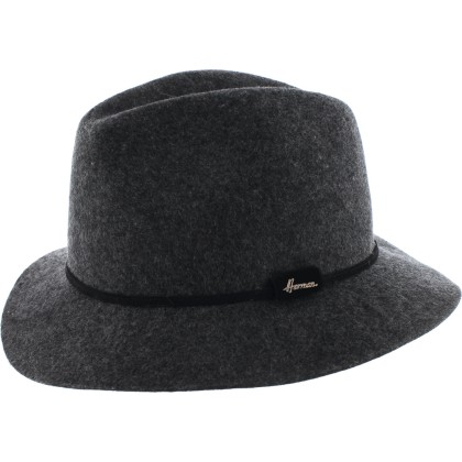 Chapeau petit bord droit en feutre uni avec fine ceinture en faux cuir