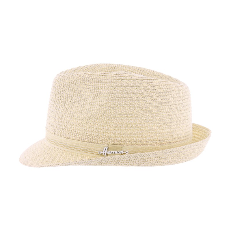 Small brim hat in paper straw