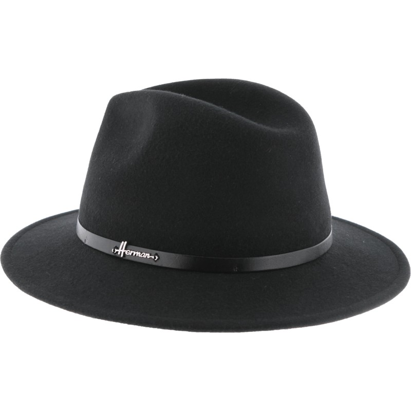 Chapeau grand bord adulte avec une fine ceinture en cuir