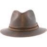 Small brim hat in plain waterproof cotton with metal eyelets