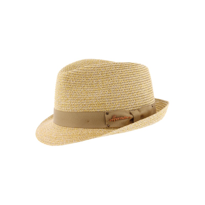 petit chapeau en paille avec ruban et nœud