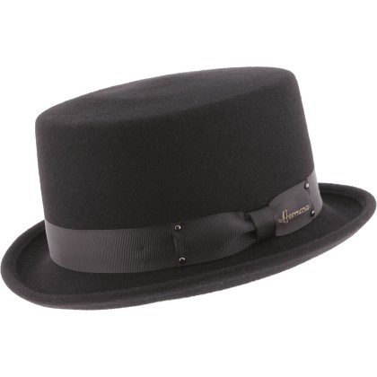 chapeau haut de forme en feutre noir