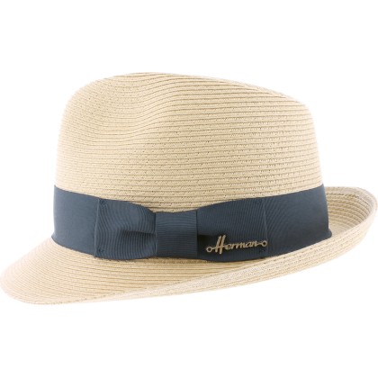 Small brim hat, raised at the back, paper braid, plain hatband with bo