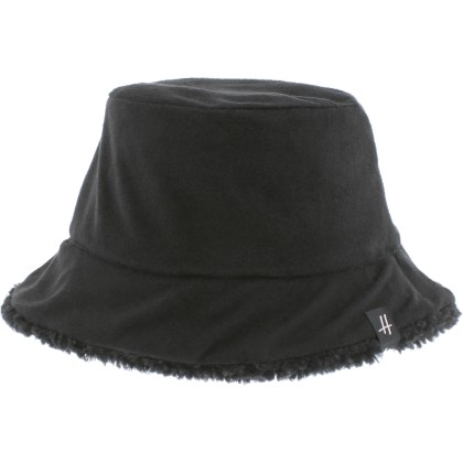 Flexible and reversible bucket hat in soft material on one side and pl