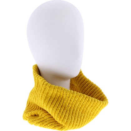 Adult neckband knitted with...