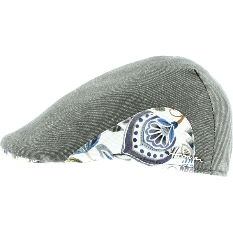 Plain color flat cap with pattern fabric on both side of the cap