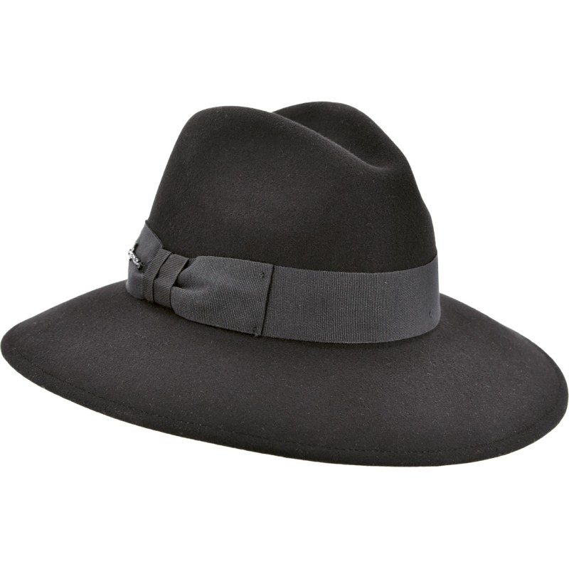 Women's hat with large brim in plain wool felt with fancy decoration.