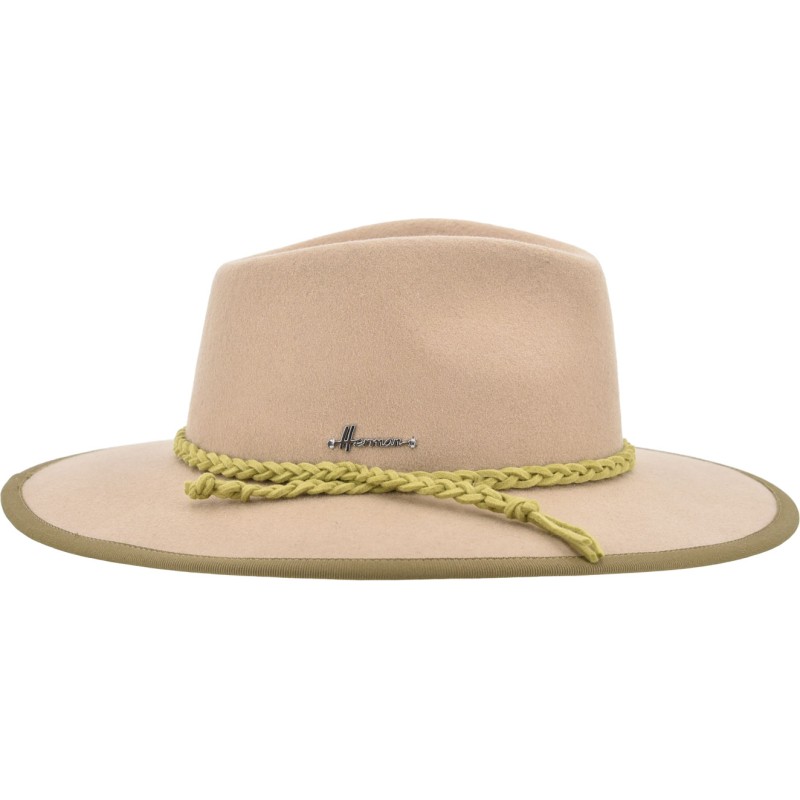 Large-brimmed hat with contrast wool felt pass with braid.