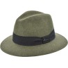 Large-brimmed hat in plain wool felt with plain grosgrain.