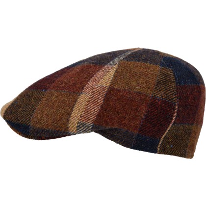 Casquette plate 6 côtes en toile de laine à motif carreaux.