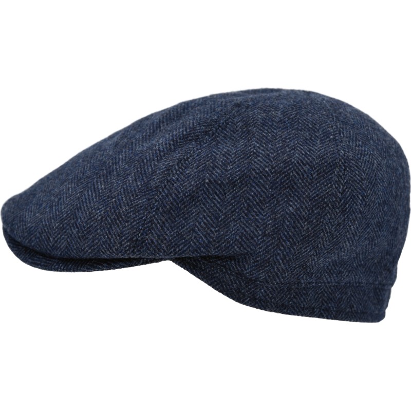 Flat cap in plain wool canvas and cashmere. Flat cap in plain wool canvas and cashmere.