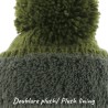 Plain adult hat knitted with 80% recycled plastic thread, with thread