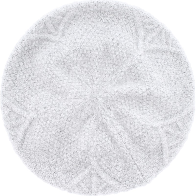 Women's beret in acrylic with a flower design on the top